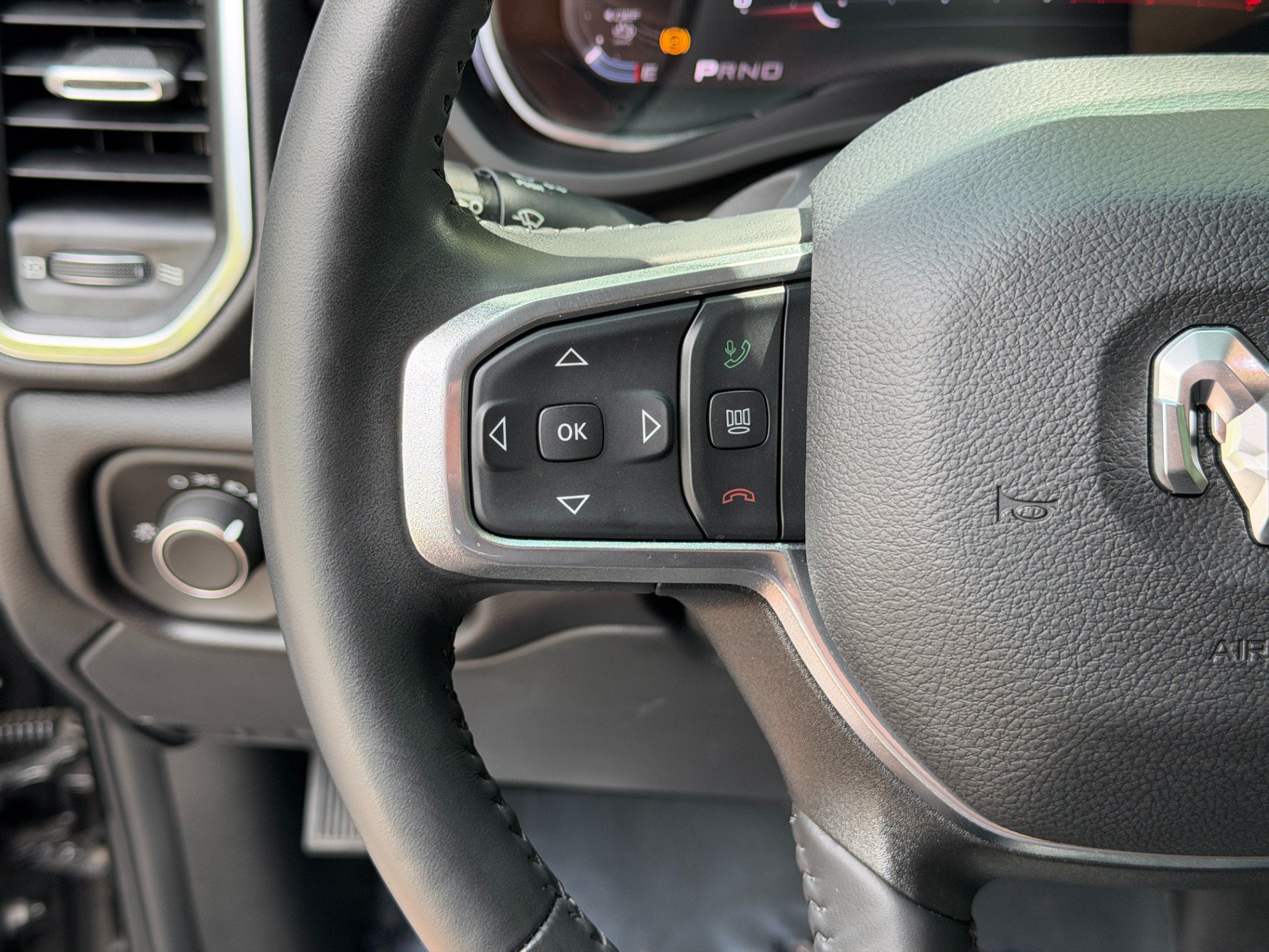 Used 2023 RAM 4500 Laramie AWD/4WD image 42