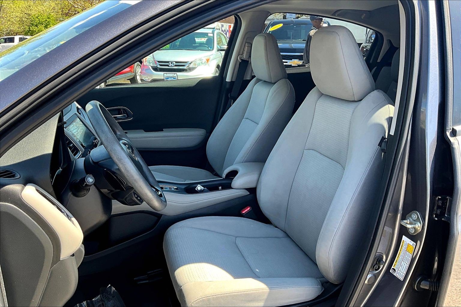 Used 2020 Honda HR-V EX image 27