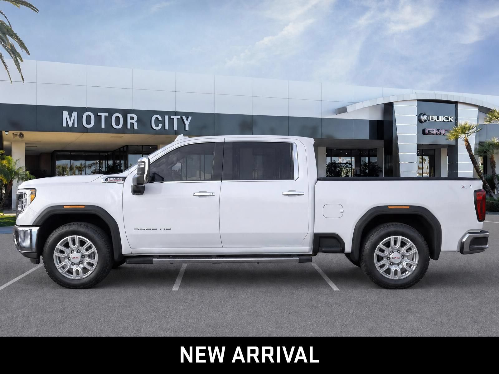 Used 2021 GMC Sierra 2500 SLT w/ SLT Preferred Package AWD/4WD image 6