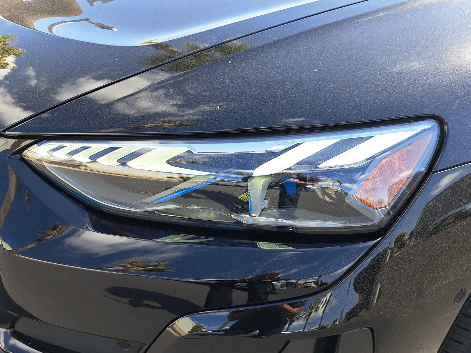 Used 2024 Audi RS e-tron GT w/ Carbon Performance Package image 34