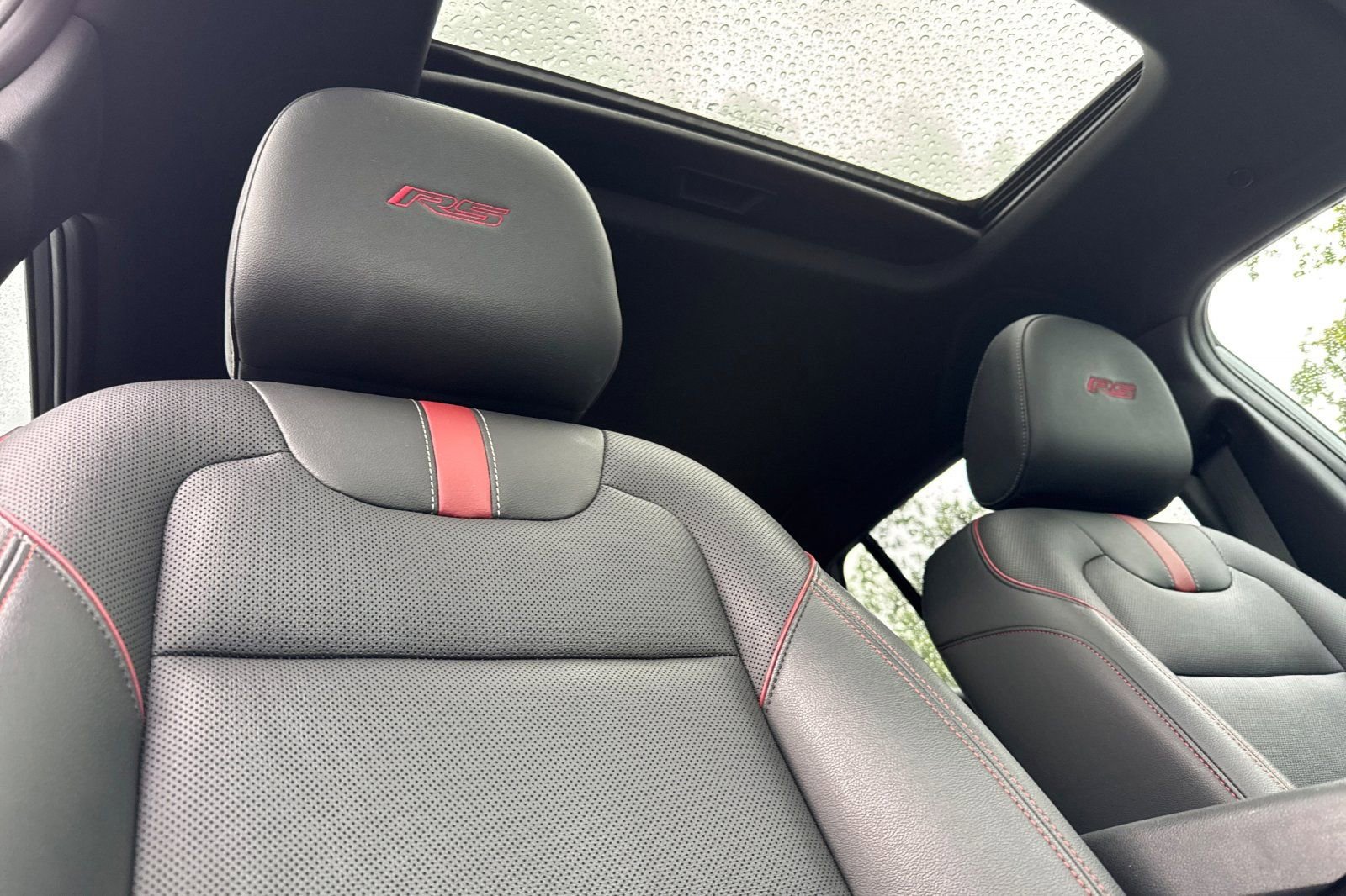 Used 2024 Chevrolet Trax RS w/ Sunroof Package image 17