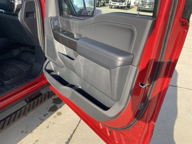 Used 2022 Ford F150 XLT w/ Equipment Group 302A High image 7