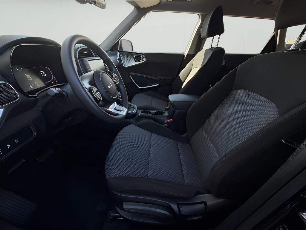Used 2023 Kia Soul LX w/ Option Group 015 image 29