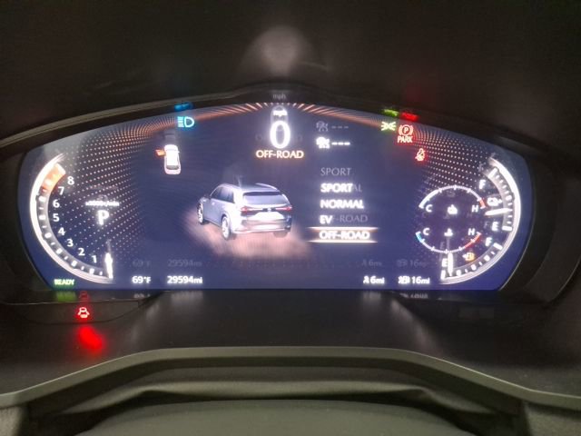 Used 2024 MAZDA CX-90 Plug-In Hybrid w/ Premium Pkg image 37