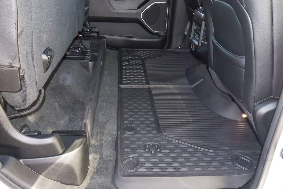 Used 2021 RAM 1500 Laramie image 9