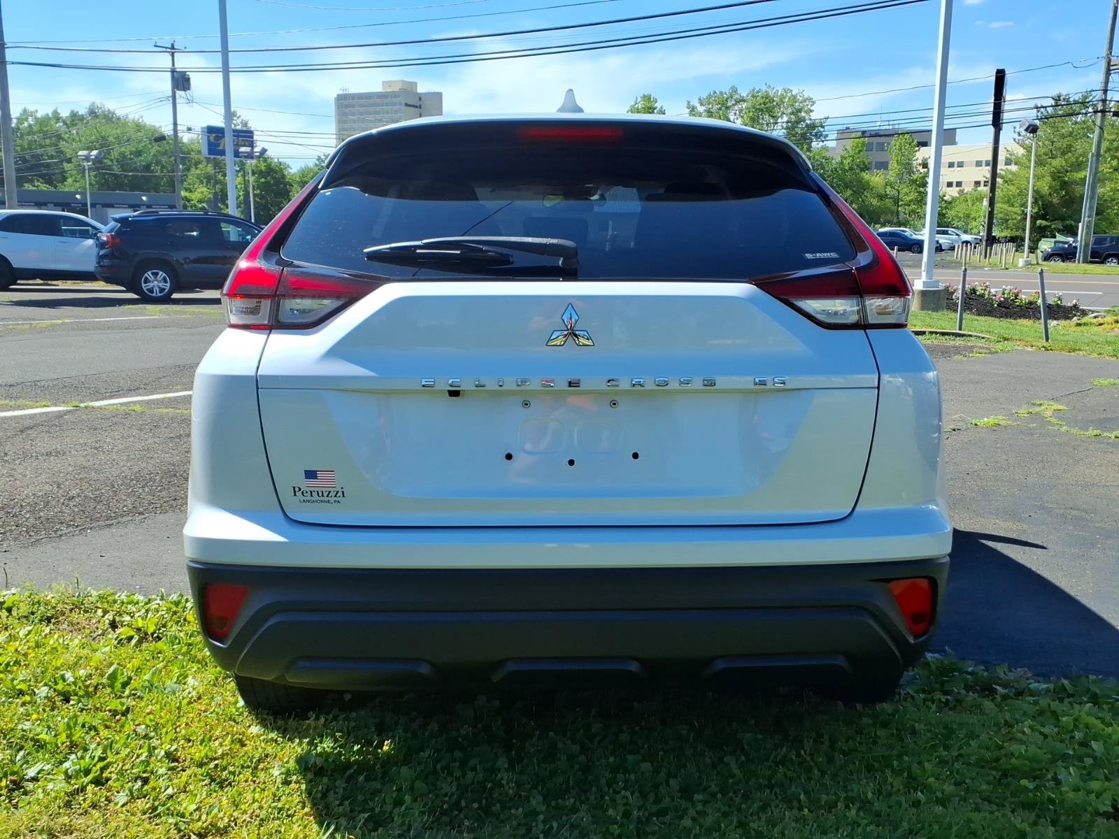 Used 2022 Mitsubishi Eclipse Cross ES AWD/4WD image 3