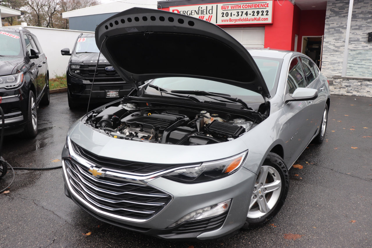 Used 2024 Chevrolet Malibu LT image 44