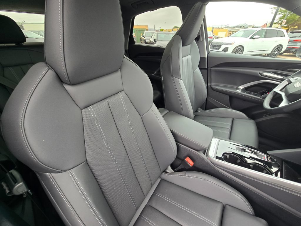 New 2026 Audi Q5 Premium Plus AWD/4WD image 14