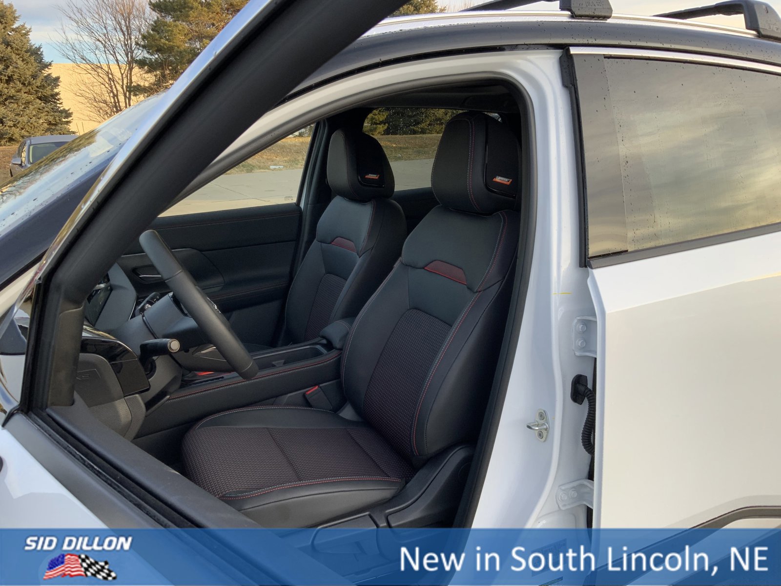 New 2026 Nissan Kicks SR w/ SR Premium Package image 9