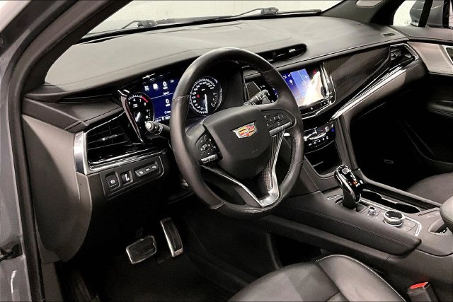 Used 2021 Cadillac XT6 Sport AWD/4WD image 15