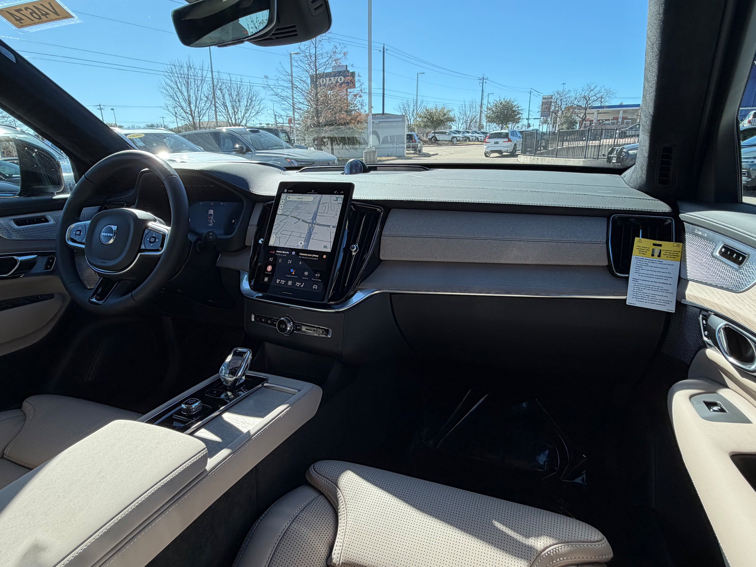 New 2026 Volvo XC90 B6 Ultra w/ Lounge Package AWD/4WD image 11
