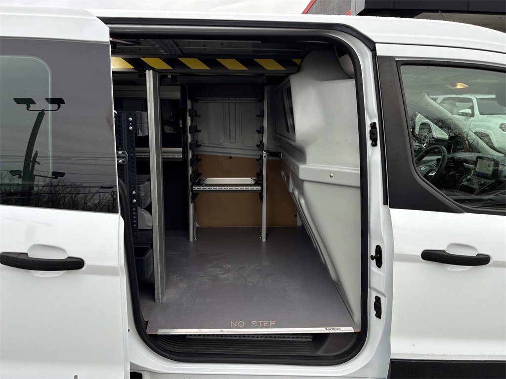 Used 2023 Ford Transit Connect XL image 10