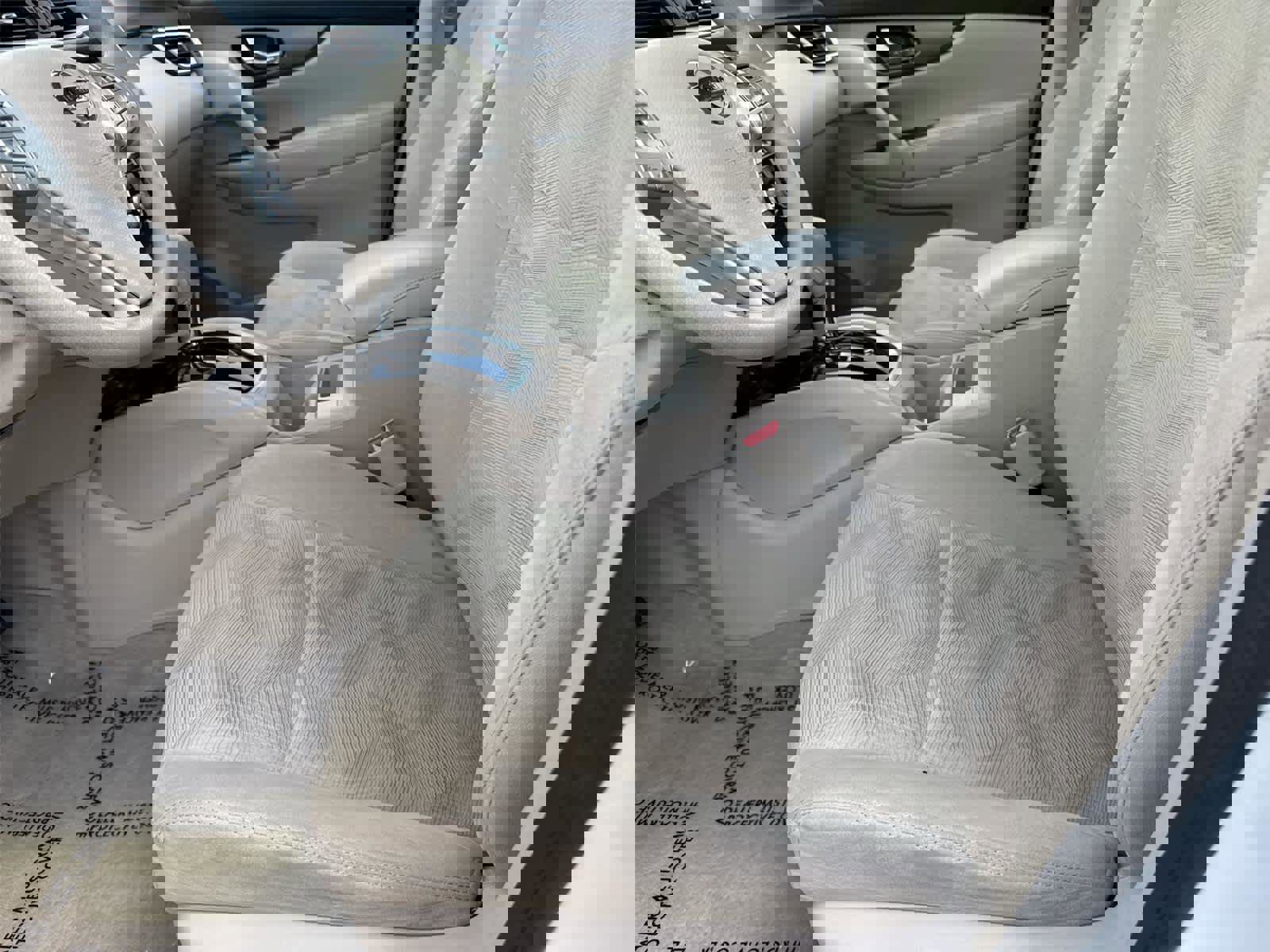 Used 2014 Nissan Rogue SV w/ SV Premium Package FWD image 11