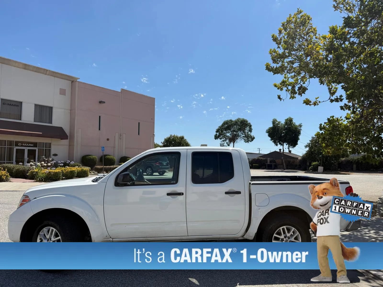 Used 2015 Nissan Frontier SV w/ SV Value Truck Package RWD image 5