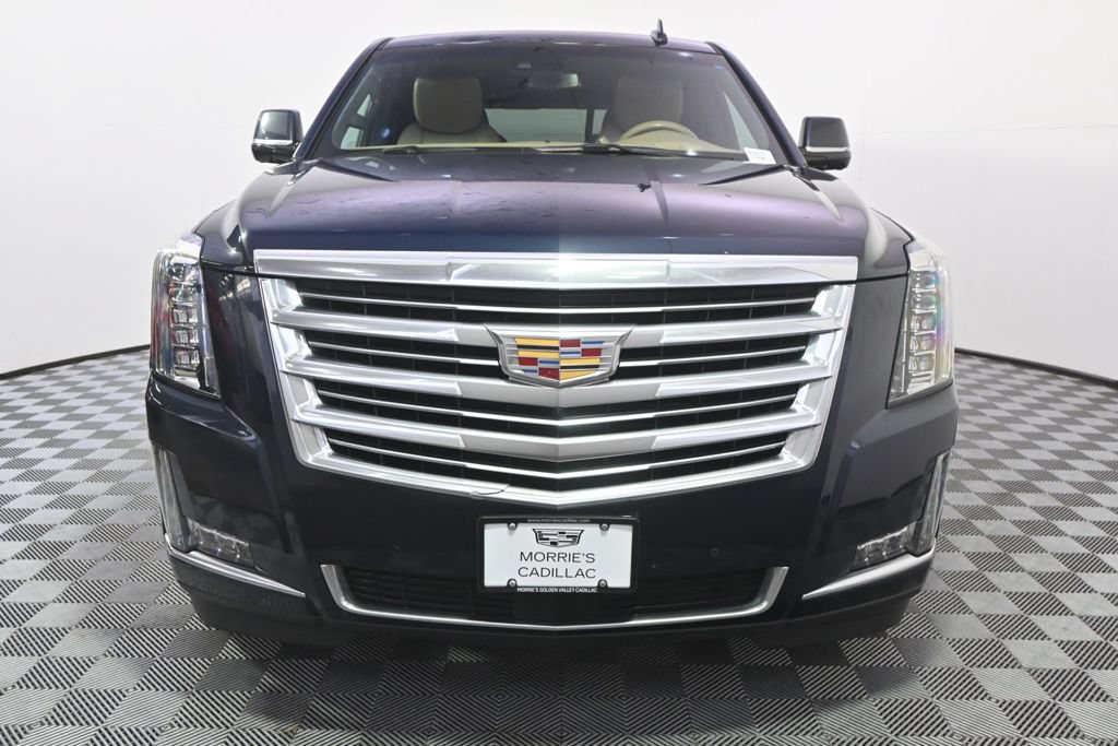 Used 2019 Cadillac Escalade Platinum AWD/4WD image 10