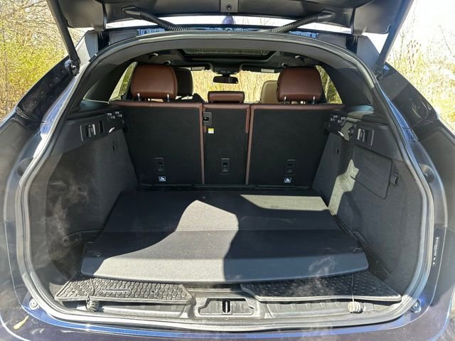 Used 2017 Jaguar F-PACE S image 16