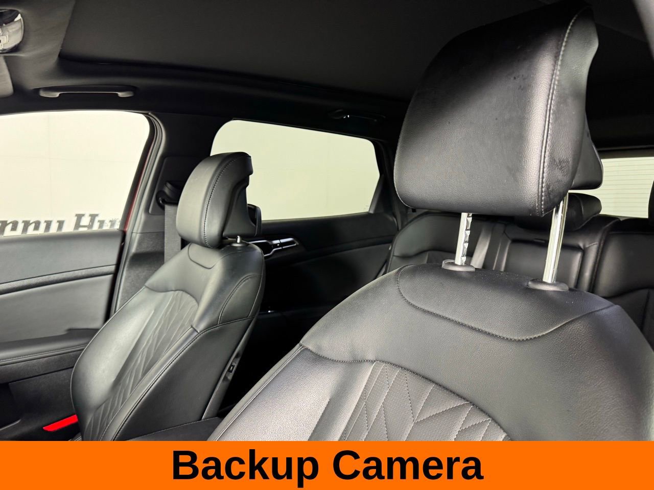 Used 2025 Kia Sportage X-Line w/ Premium Package image 11