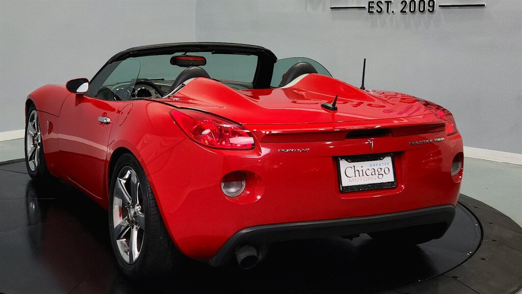 Used 2008 Pontiac Solstice GXP w/ Premium Package RWD image 9