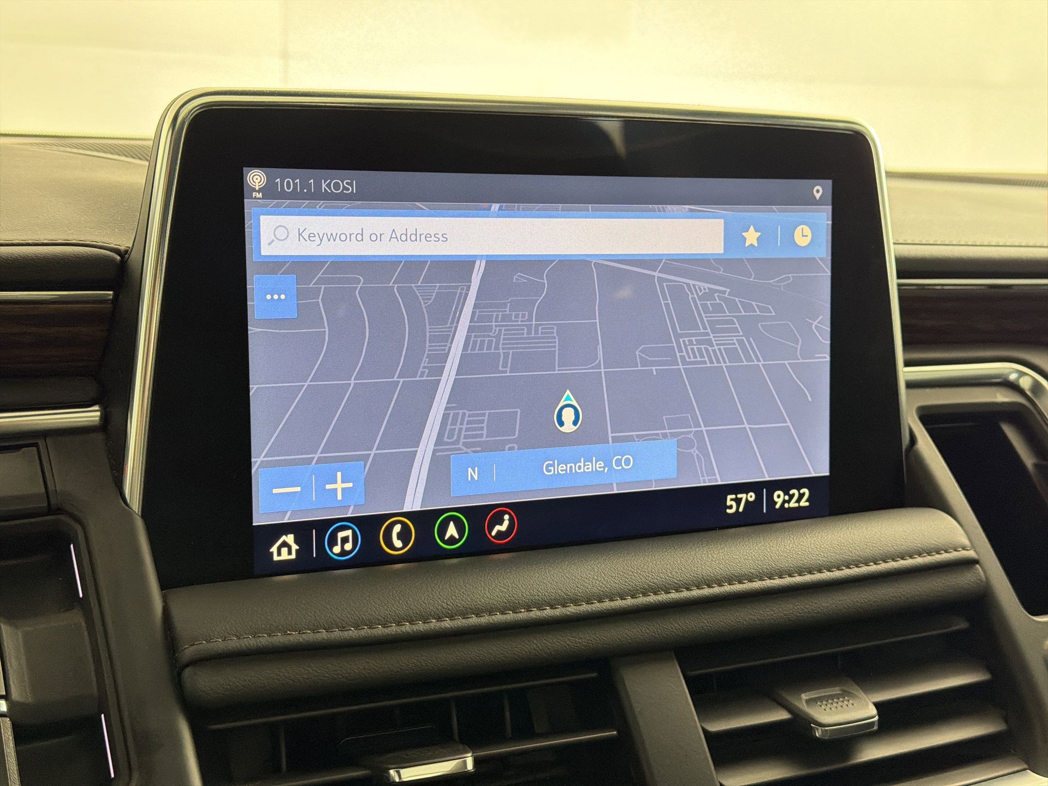 Used 2021 Chevrolet Tahoe High Country w/ Premium Package AWD/4WD image 24