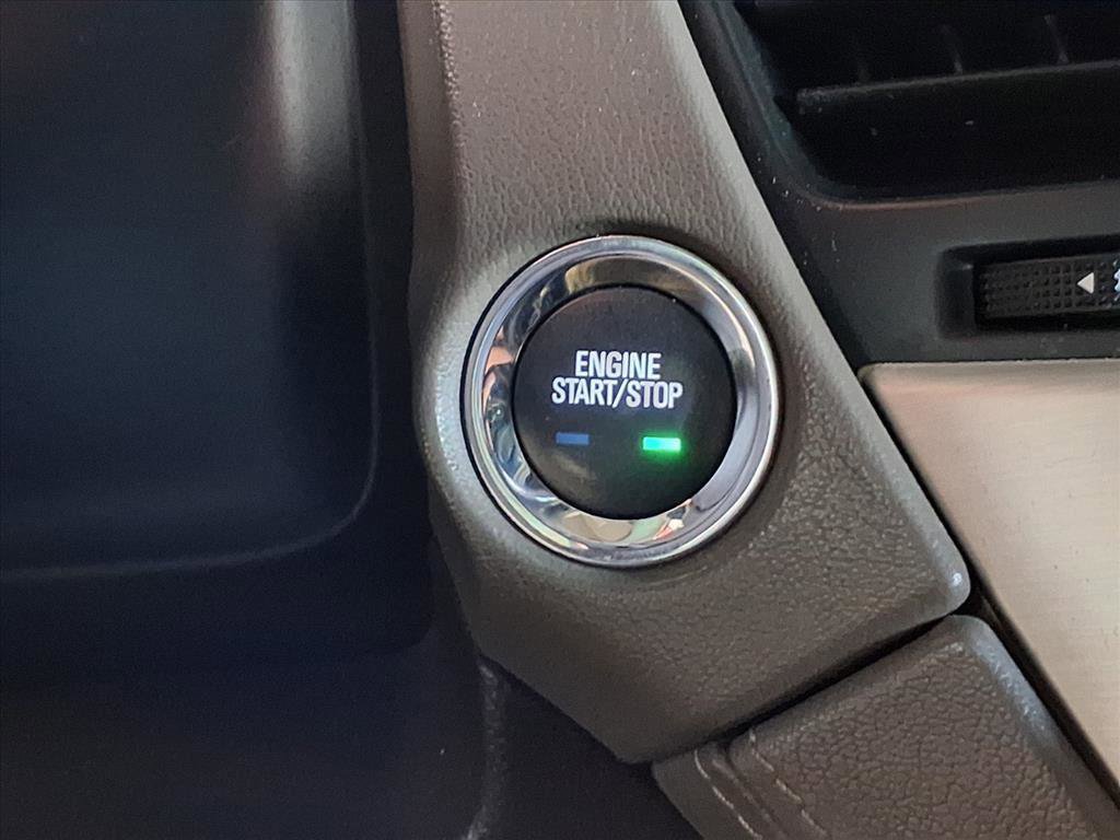 Used 2018 GMC Yukon XL Denali w/ Denali Ultimate Package image 27