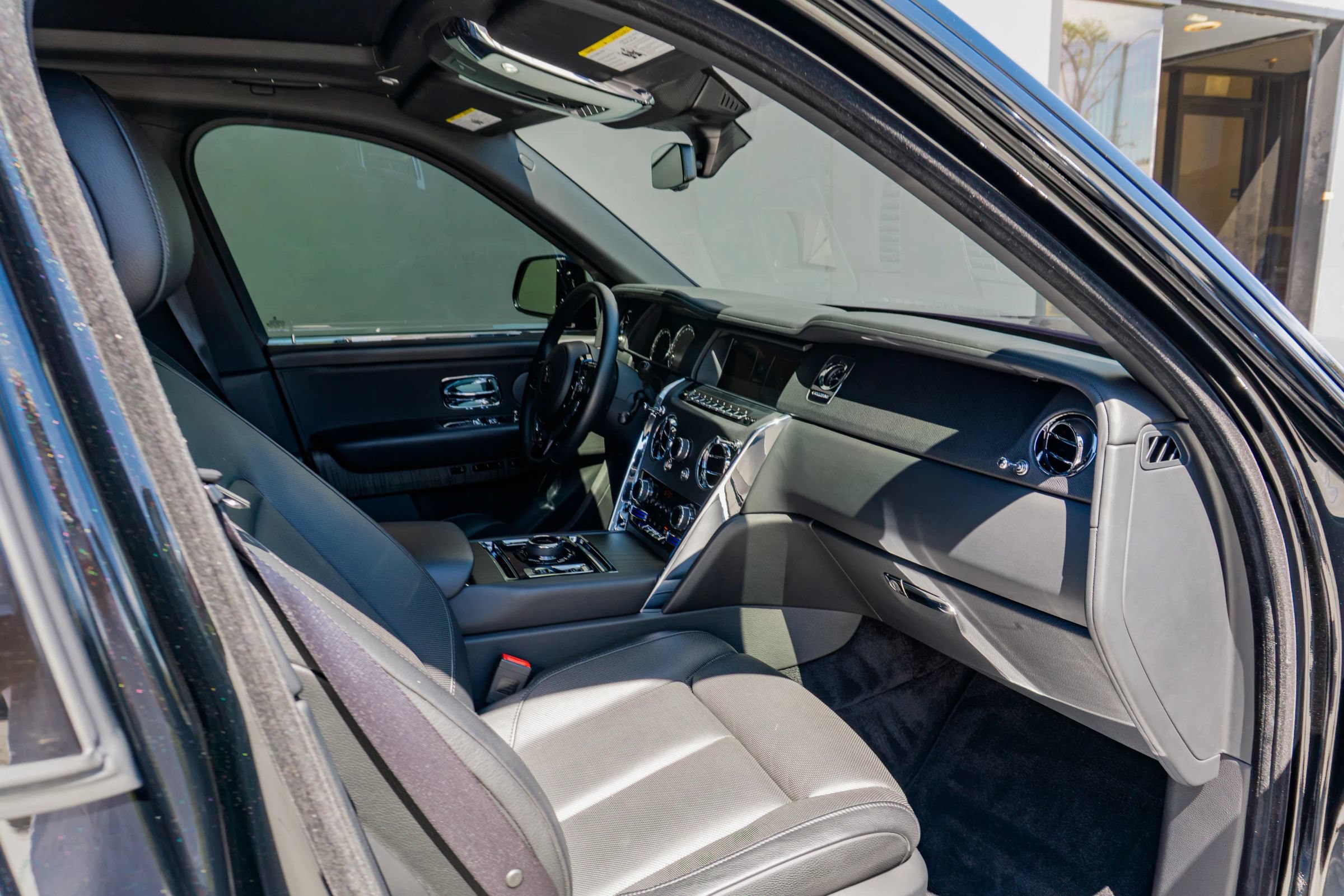 Used 2019 Rolls-Royce Cullinan AWD/4WD image 61