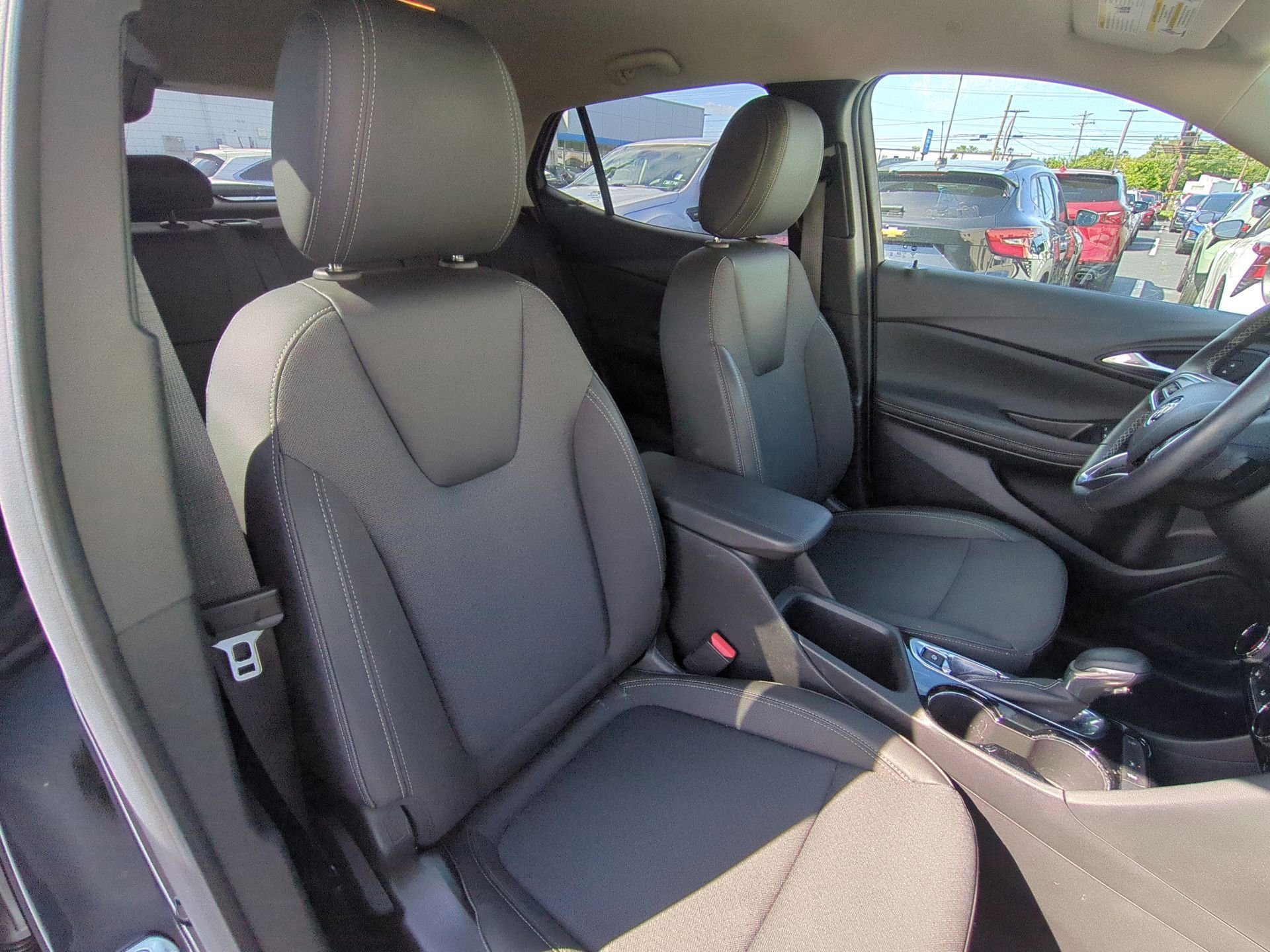 Certified 2023 Buick Encore GX Preferred w/ Cold Weather Comfort Package image 28