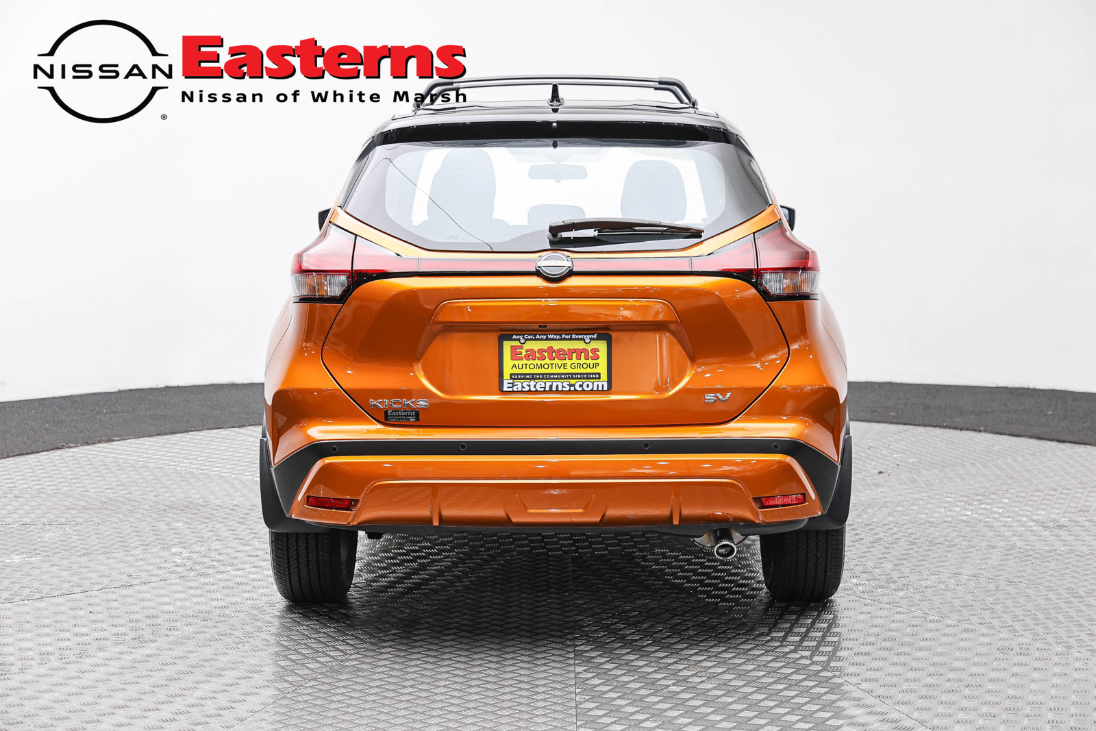 Used 2024 Nissan Kicks SV w/ Exterior Package FWD image 6
