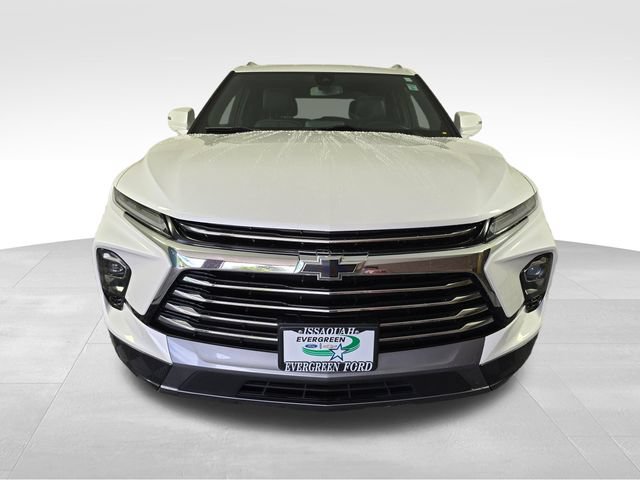 Used 2023 Chevrolet Blazer Premier AWD/4WD image 2
