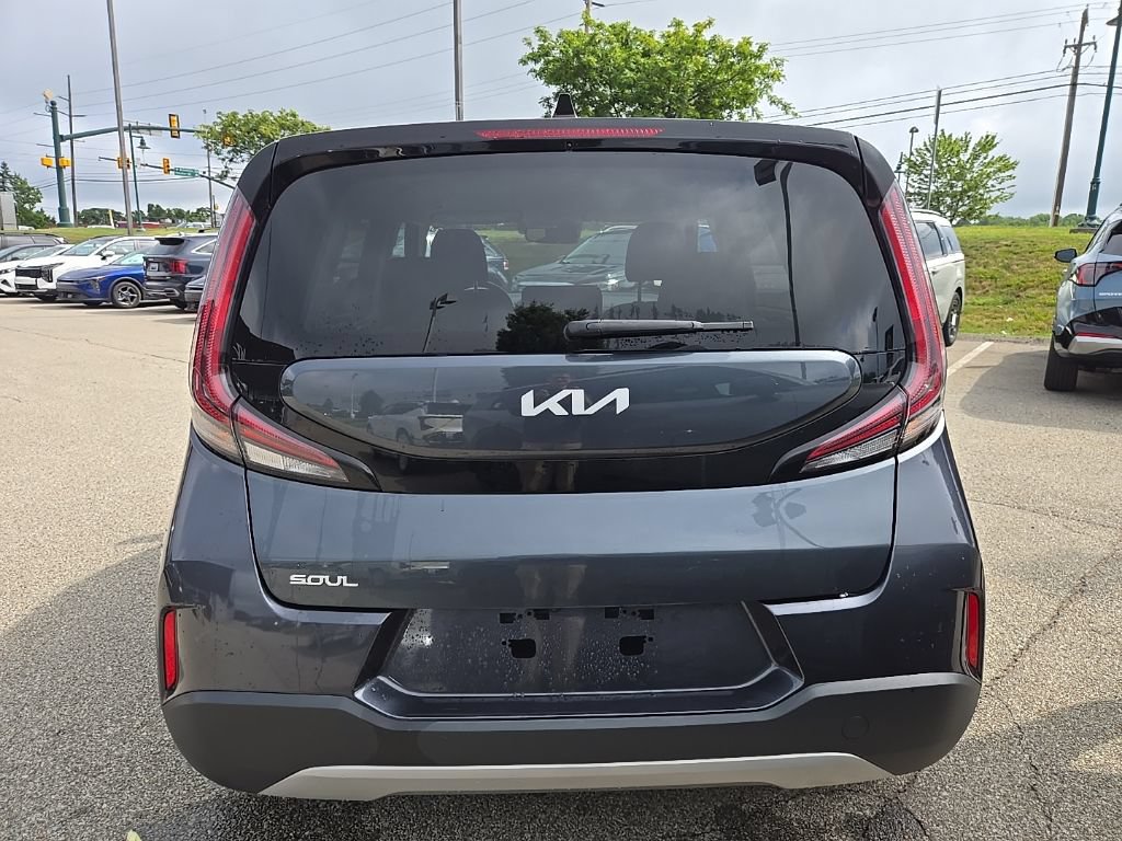 Certified 2024 Kia Soul LX w/ Option Group 015 FWD image 4