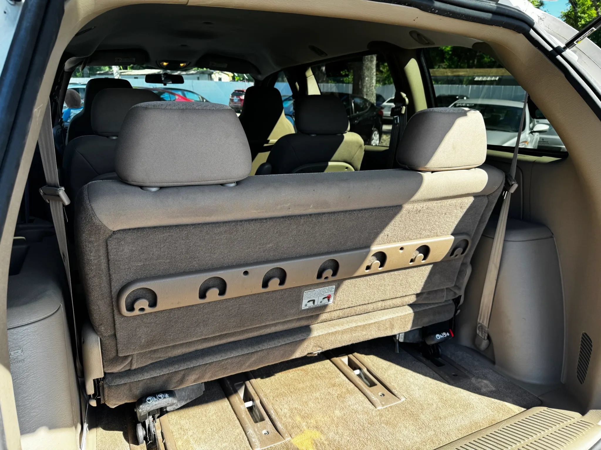 Used 2003 Dodge Caravan SE FWD image 5