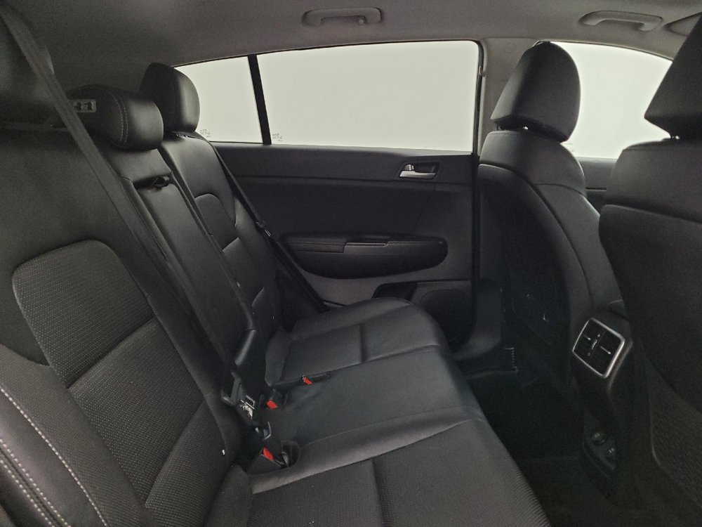 Used 2017 Kia Sportage EX w/ EX Technology Package image 19