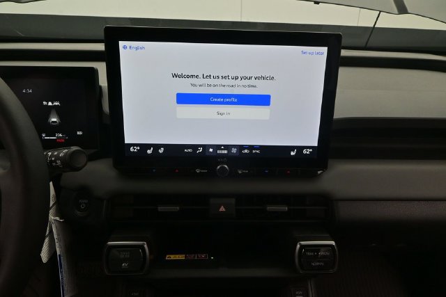 New 2026 Toyota RAV4 XSE AWD/4WD image 7