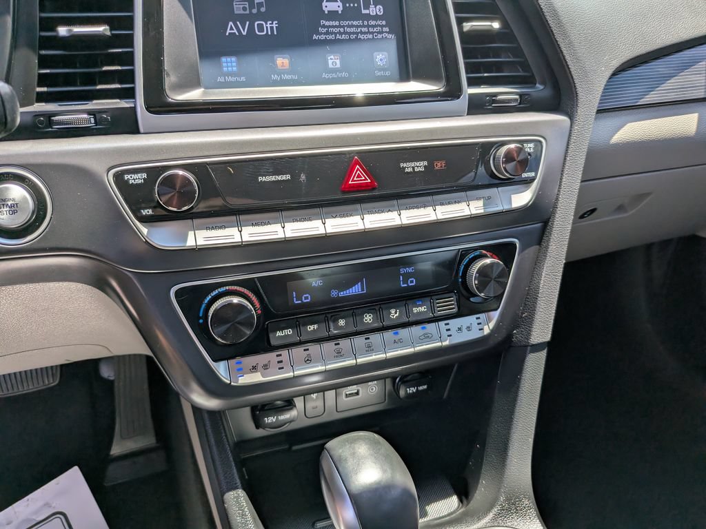 Used 2019 Hyundai Sonata Limited FWD image 24