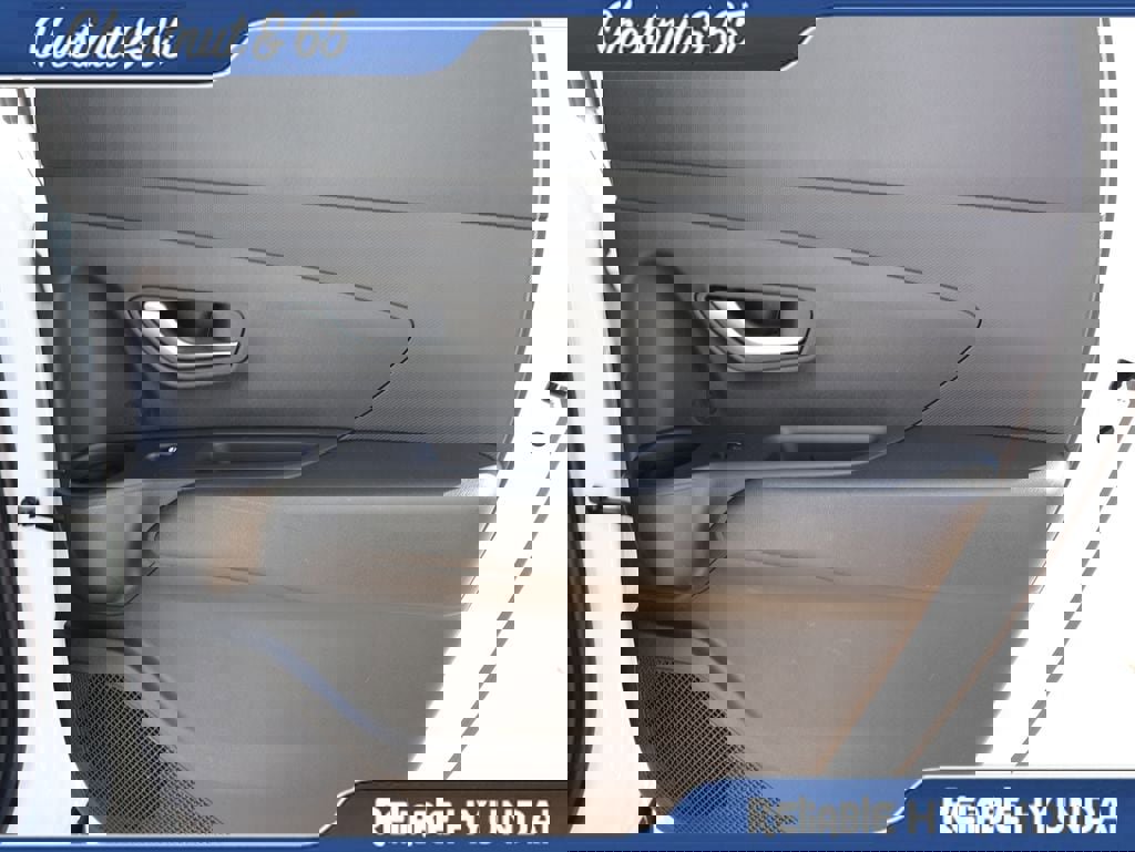 Certified 2024 Hyundai Santa Cruz SEL image 12