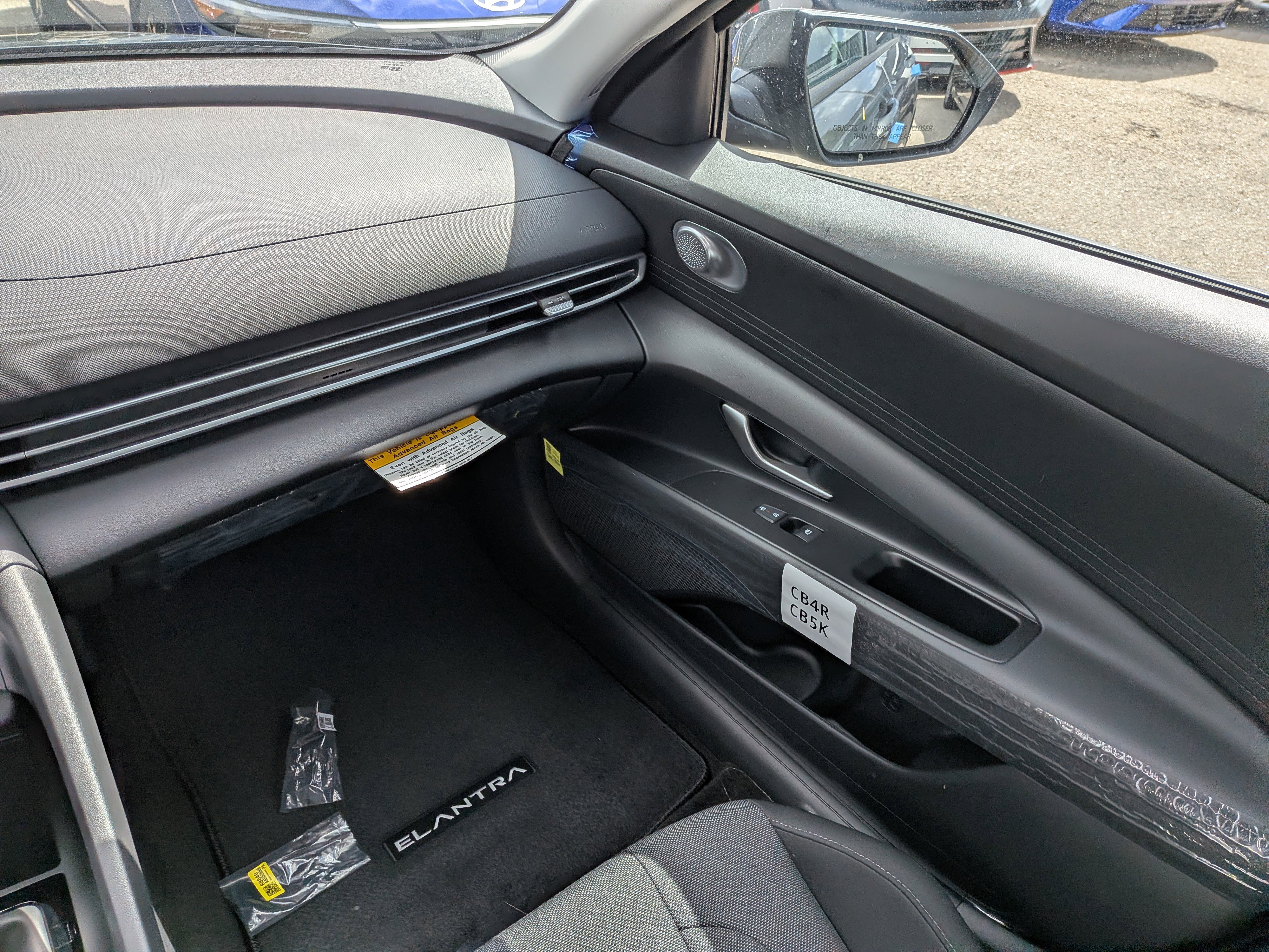 New 2026 Hyundai Elantra SE image 17