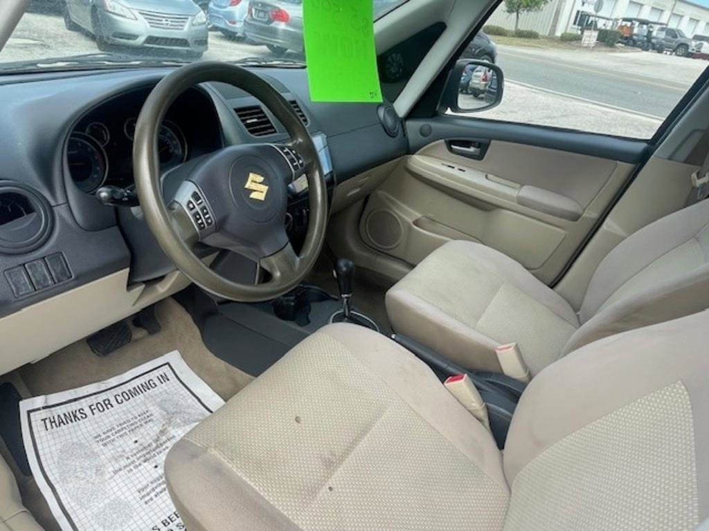 Used 2013 Suzuki SX4 LE image 7