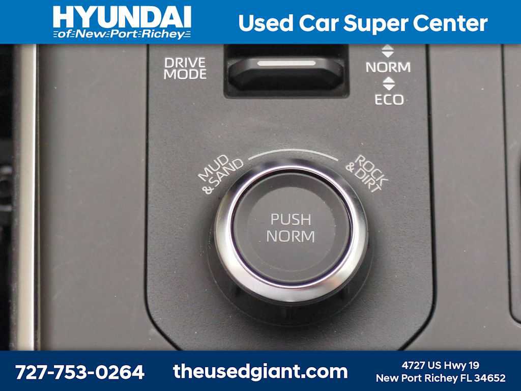 Used 2023 Toyota Highlander XSE AWD/4WD image 26