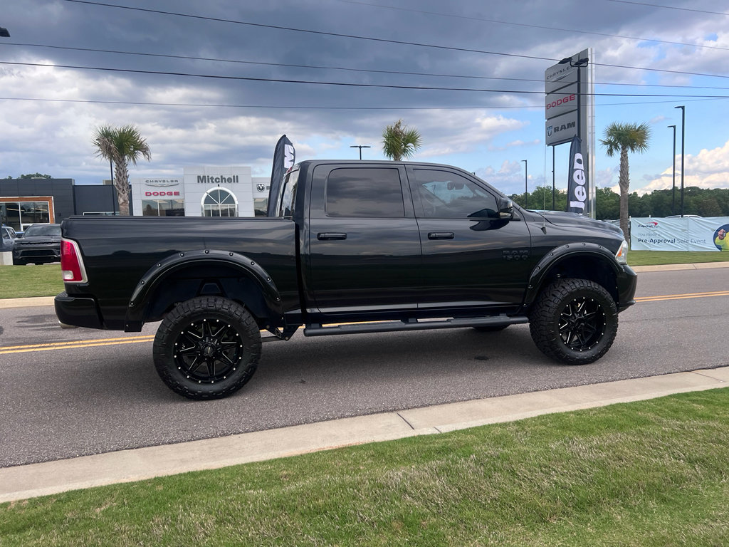 Used 2017 RAM 1500 Sport w/ Black Ram 1500 Sport Group AWD/4WD image 4