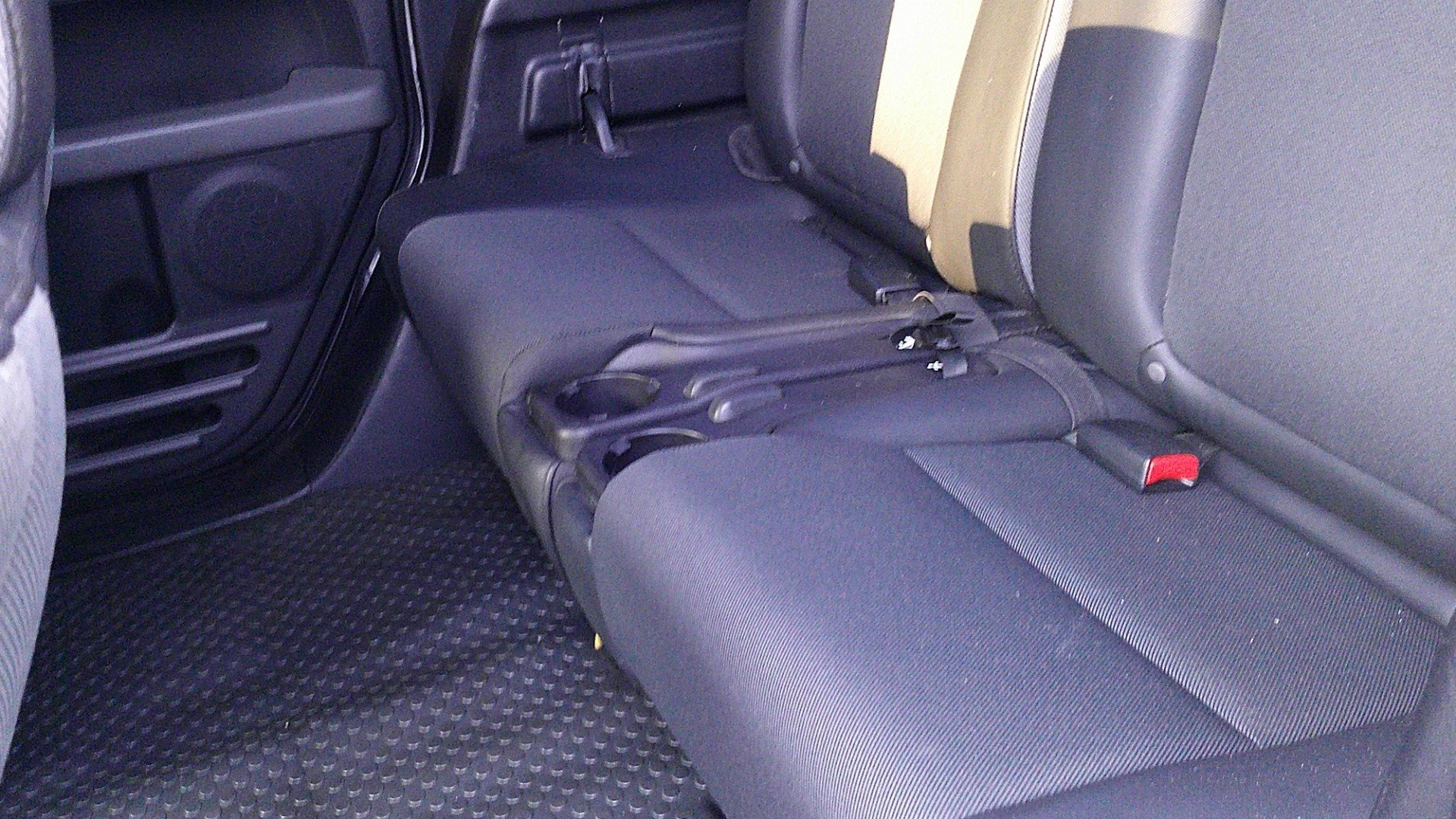 Used 2004 Honda Element EX image 8