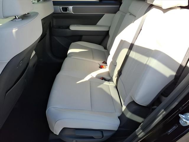 New 2026 Hyundai Santa Fe SEL image 11
