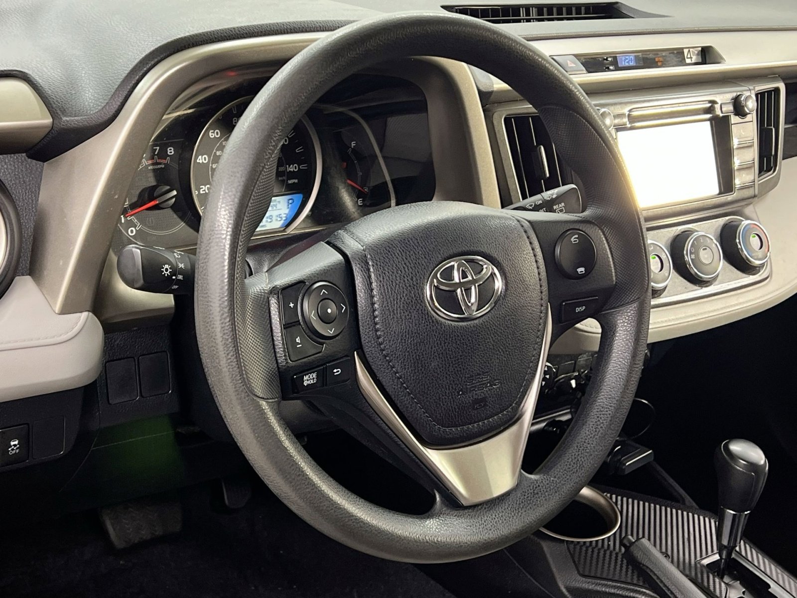 Used 2013 Toyota RAV4 LE image 20