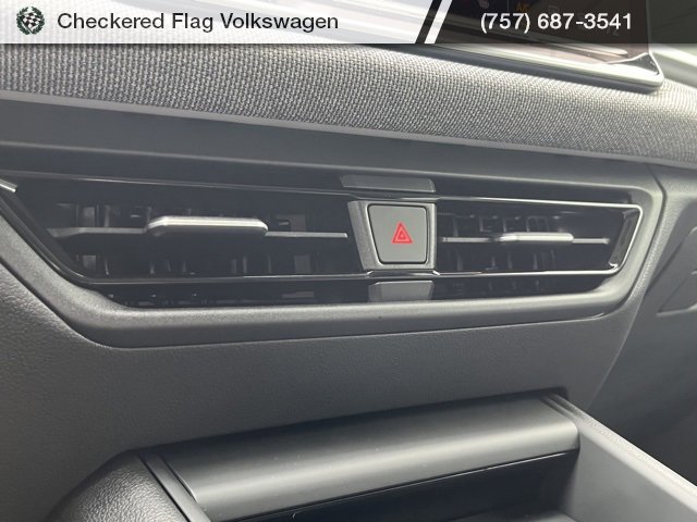 New 2025 Volkswagen Tiguan S image 35