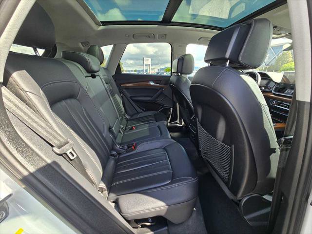 Used 2024 Audi Q5 2.0T Premium Plus w/ Premium Plus Package AWD/4WD image 12
