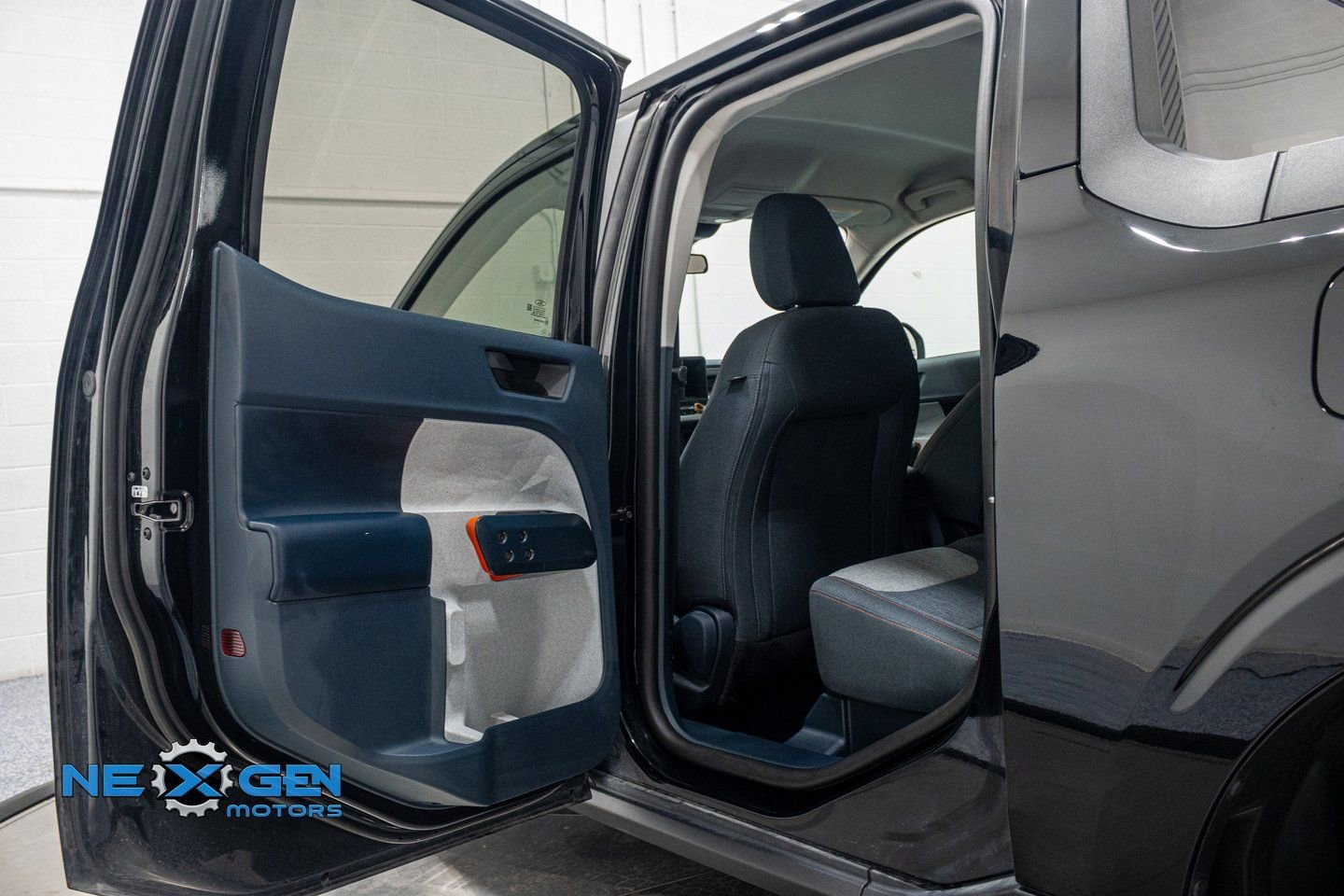 Used 2024 Ford Maverick XLT w/ Equipment Group 300A Standard AWD/4WD image 23
