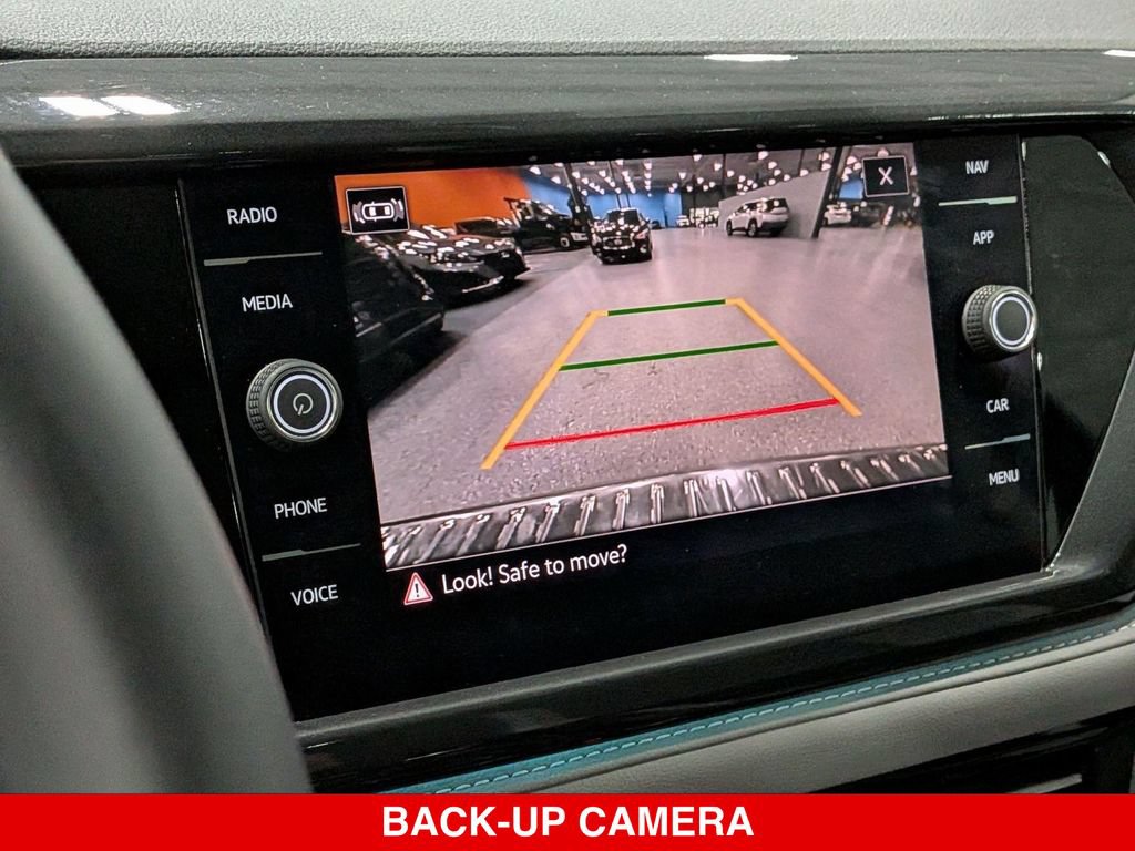 Used 2022 Volkswagen Taos SEL w/ Panoramic Sunroof Package AWD/4WD image 27
