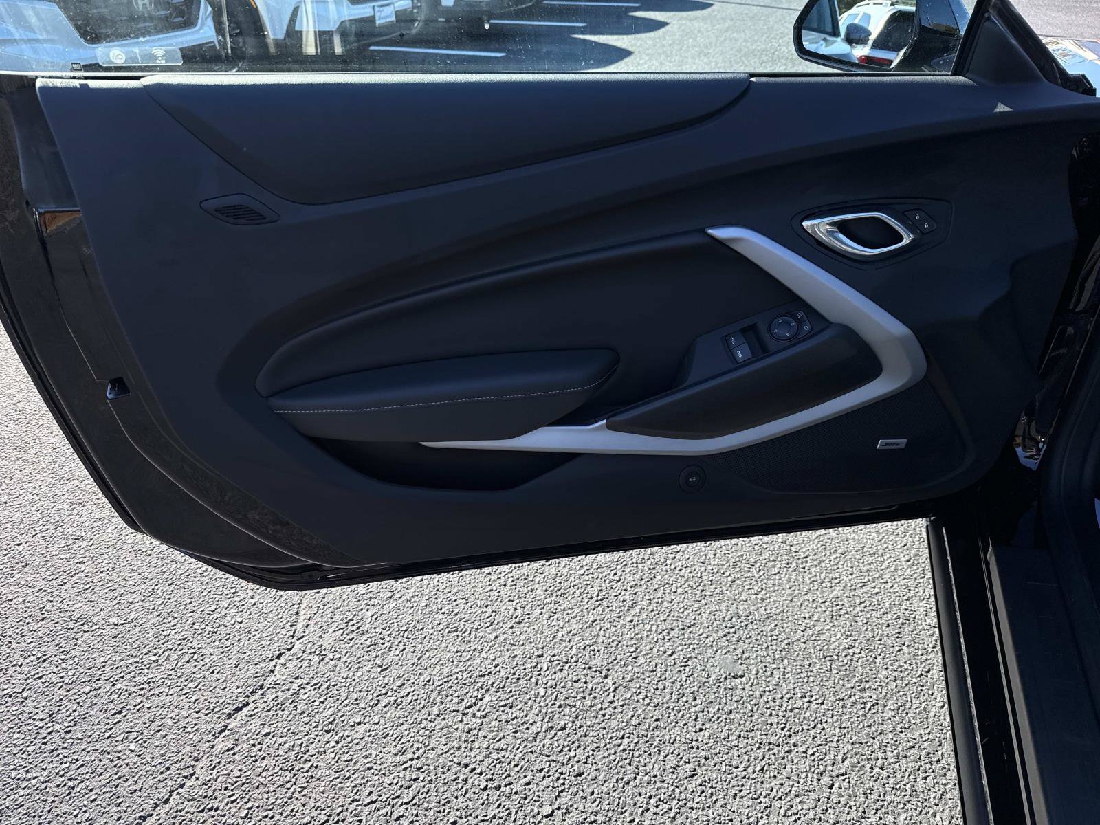 Used 2021 Chevrolet Camaro LT RWD image 17