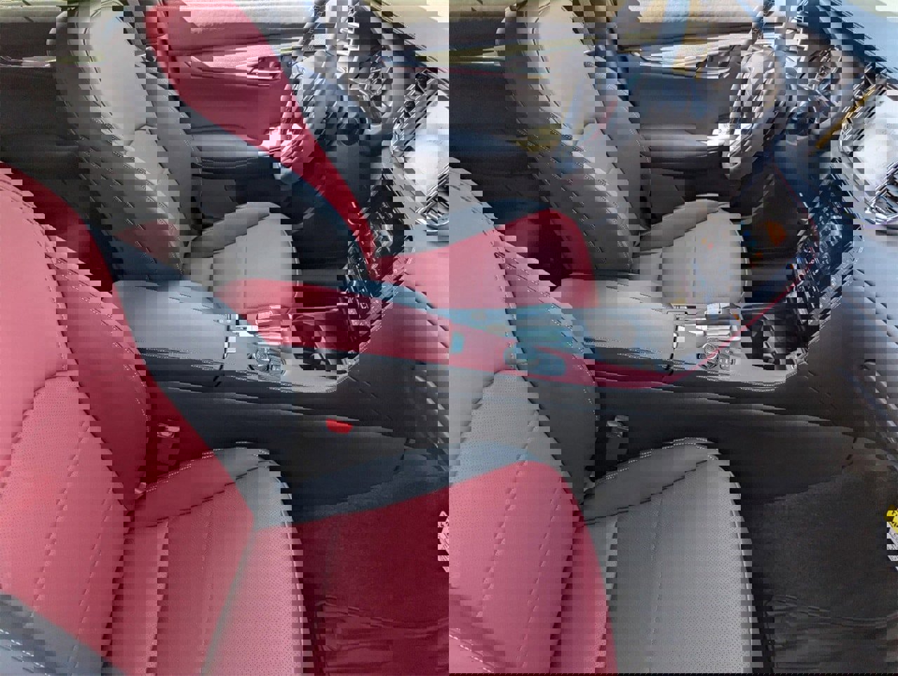 New 2025 INFINITI QX50 Sport image 10