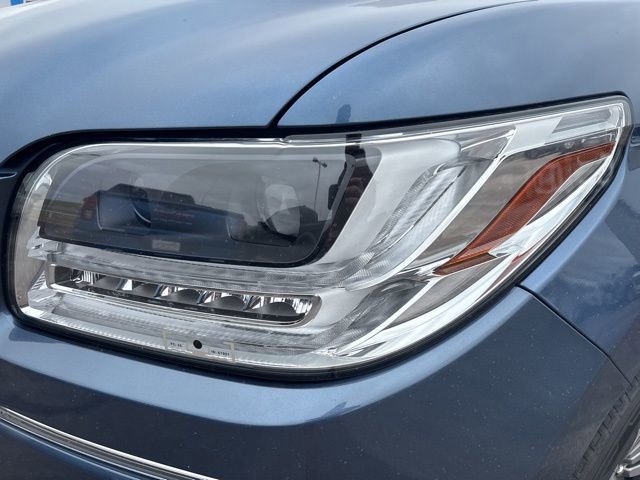 Used 2020 Lincoln Navigator L Reserve w/ Luxury Package AWD/4WD image 9