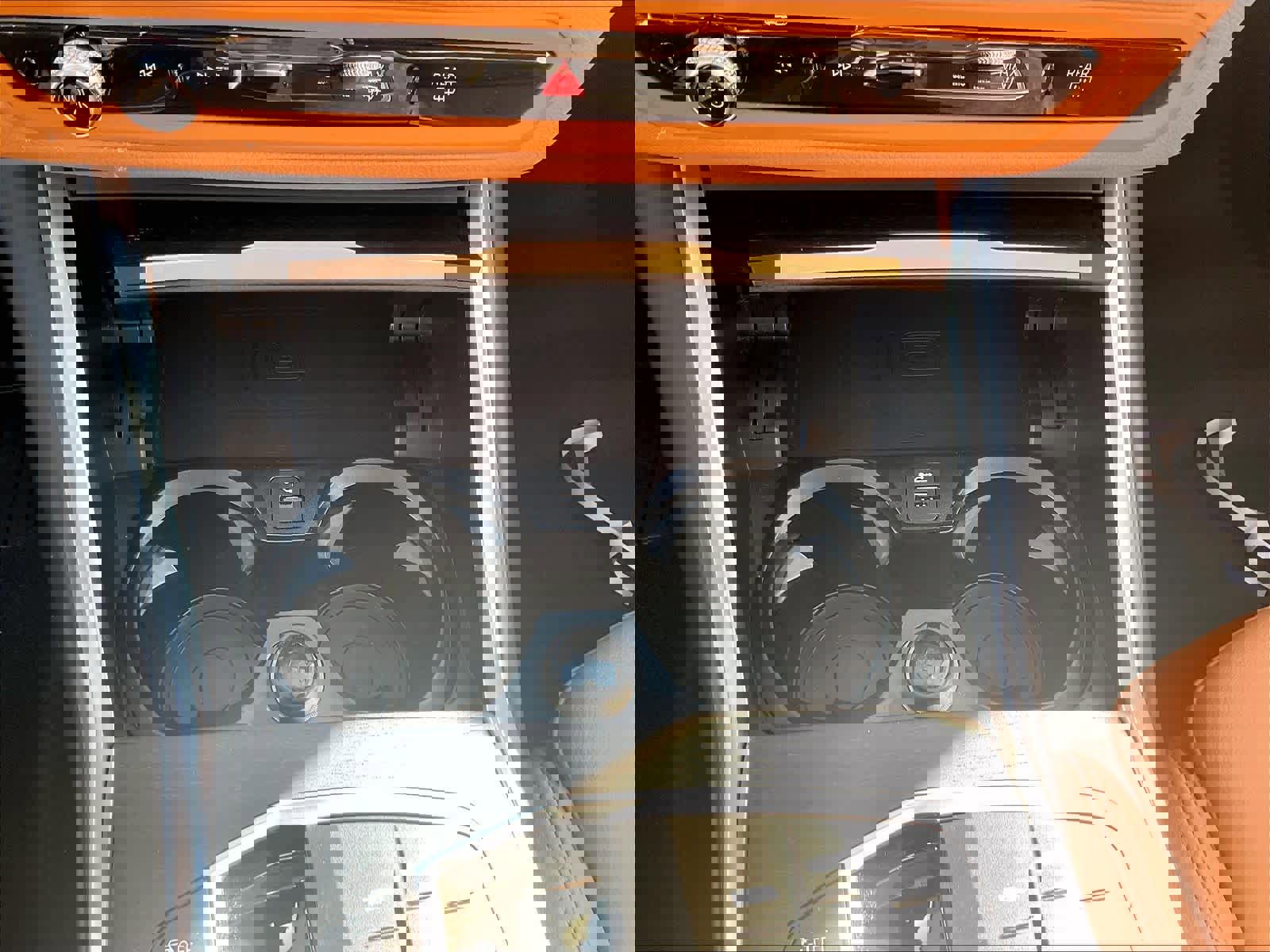 Used 2024 BMW 330i xDrive Sedan w/ Premium Package image 36