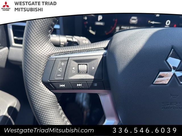 New 2026 Mitsubishi Outlander SEL Black Edition FWD image 13